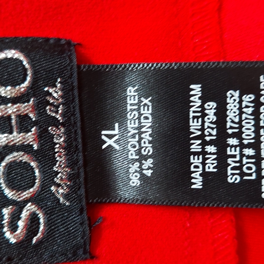 🛑🛑 SOLD SOLD SOLD 🛑🛑NYDJ & SOHO PANT - Picture 3 of 6